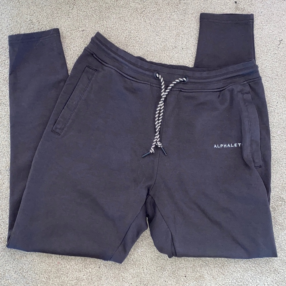 Alphalete Joggers